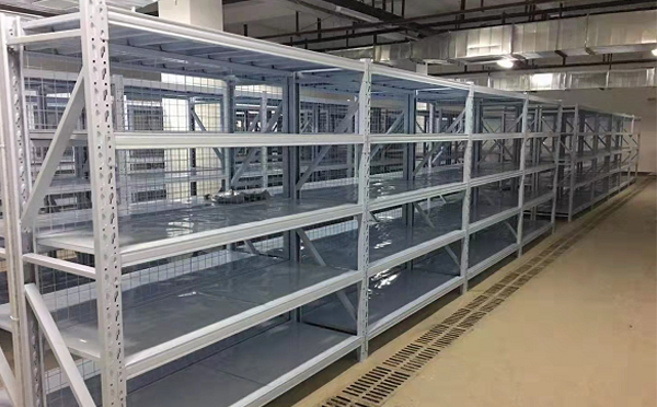 武威如何通过货架布局提升仓储作业效率？三大布局策略解析
